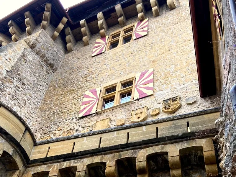 Appartement au cœur du donjon