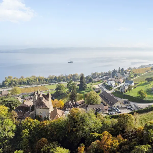 Vue sur le lac depuis le château